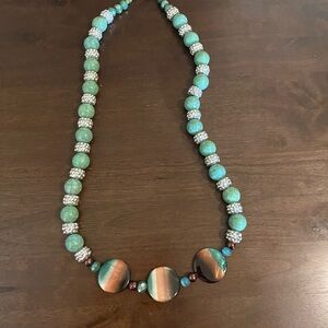 Chic Beaded Necklace with Turquoise and Brown Tones